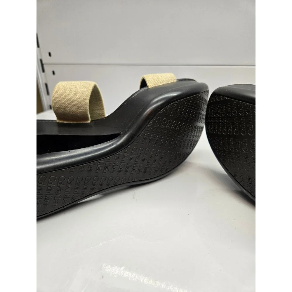 Calvin Klein Yanz Black Beige Canvas Patent Wedge Sandals Womens 8.5M E8681